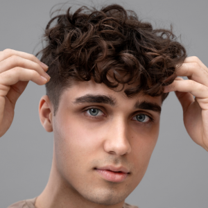 look-decontractee-coiffure-a-domicile