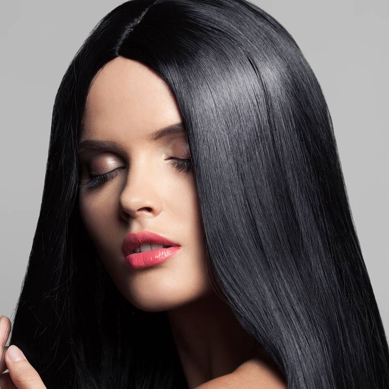 conseil-soin-cheveux-lisses-coiffure-a-domicile