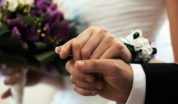 coiffure-de-fiancaille-a-domicile