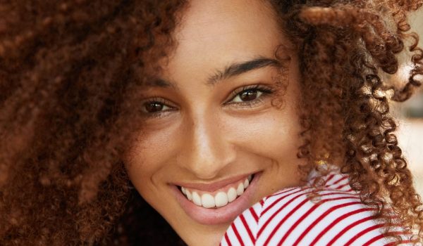 coiffure-mariage-cheveux-crepus-coiffure-a-domicile